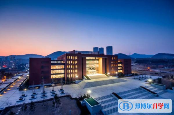 四川中江城北中学2021年学费、收费多少