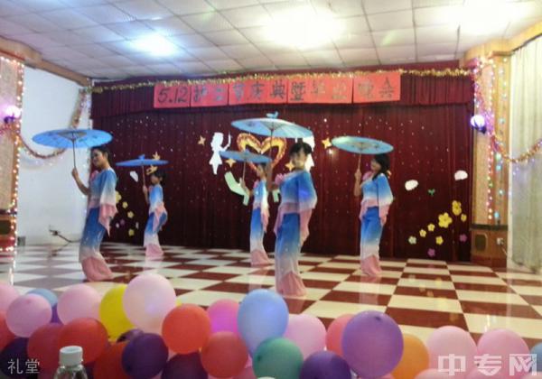 四川蜀都卫生学校(原四川红十字卫生学校)学生实训 四川蜀都卫生学校(原四川红十字卫生学校)学生实训